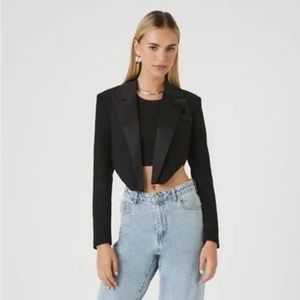 Cropped High-Low Blazer